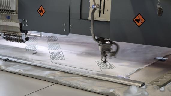 Verlegung der FGL-Materialien mittels Sticktechnik © STFI